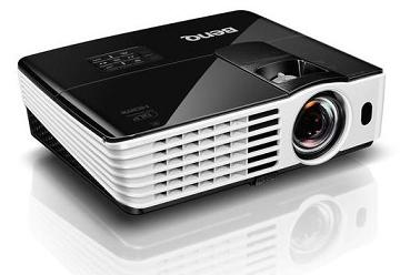 Videoproiector BENQ TH682ST, DLP 3D, Full HD, 3000 lm, 10.000:1, telecomanda, boxe, geanta